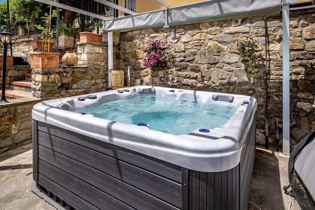 Luxury Limonaia With Jacuzzi Near Florence San Jacopo al Girone المظهر الخارجي الصورة
